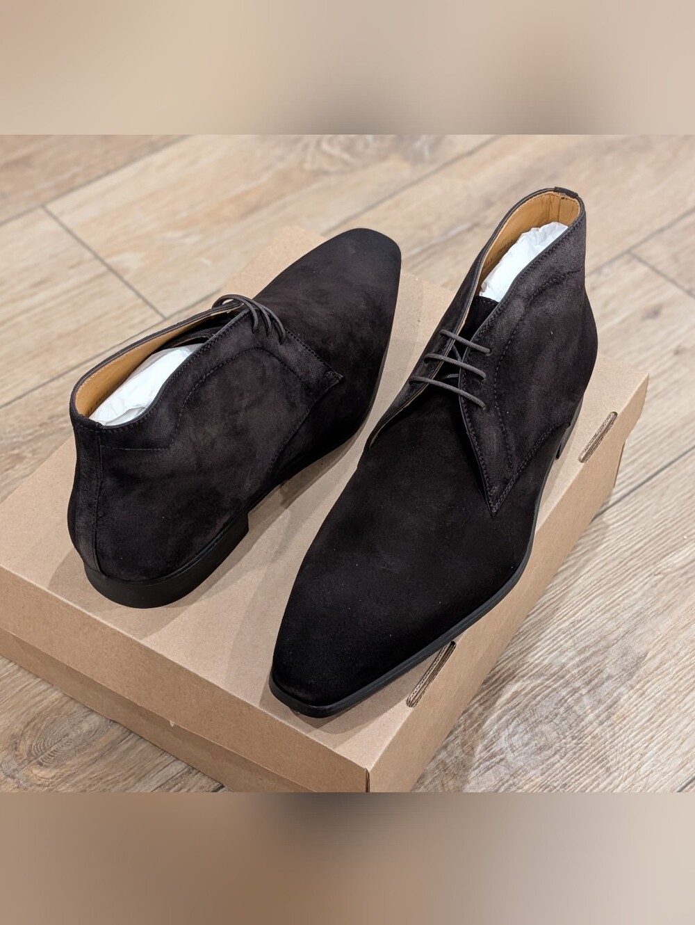 $495 Mens Magnanni Suede Chukka Boots Brown US 12